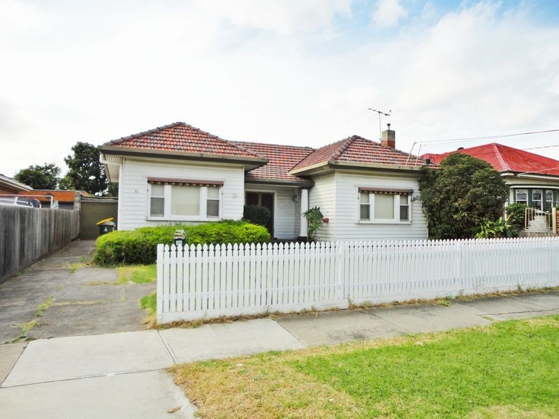 36 Monash Street, Sunshine VIC 3020