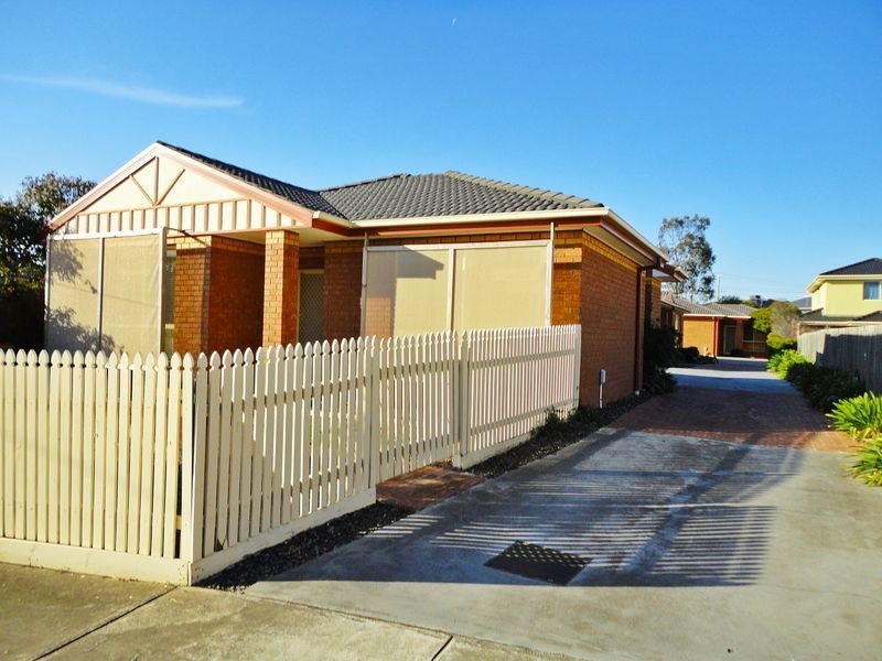 1/24 Scovell Crescent, Maidstone VIC 3012