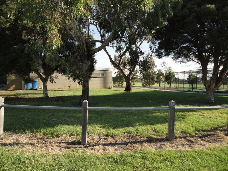 1/24 Scovell Crescent, Maidstone VIC 3012