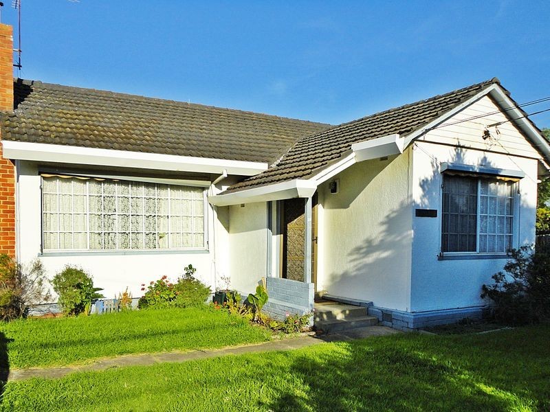 12 Scovell Crescent, Maidstone VIC 3012