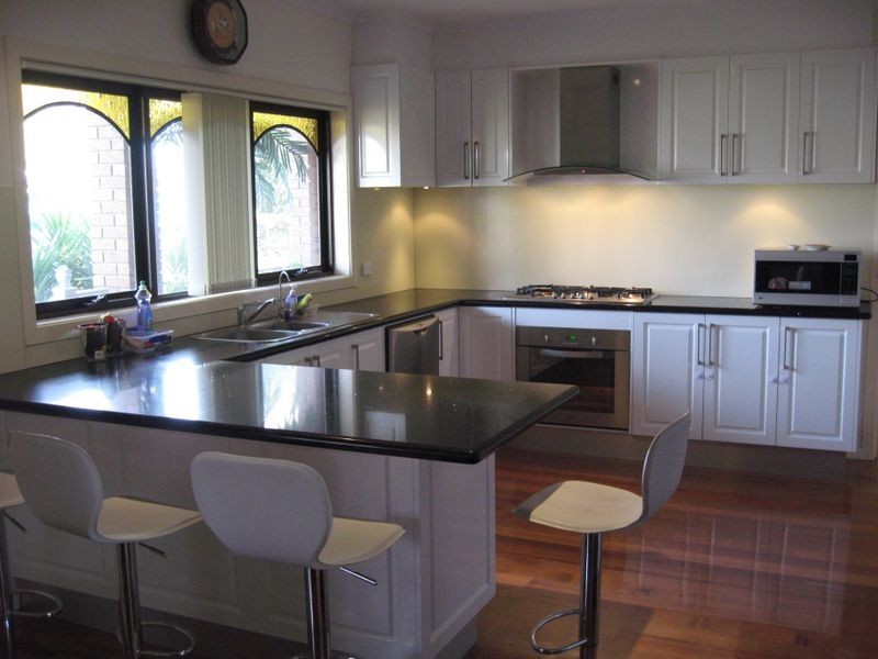 5 Jacinta Way, Kings Park VIC 3021