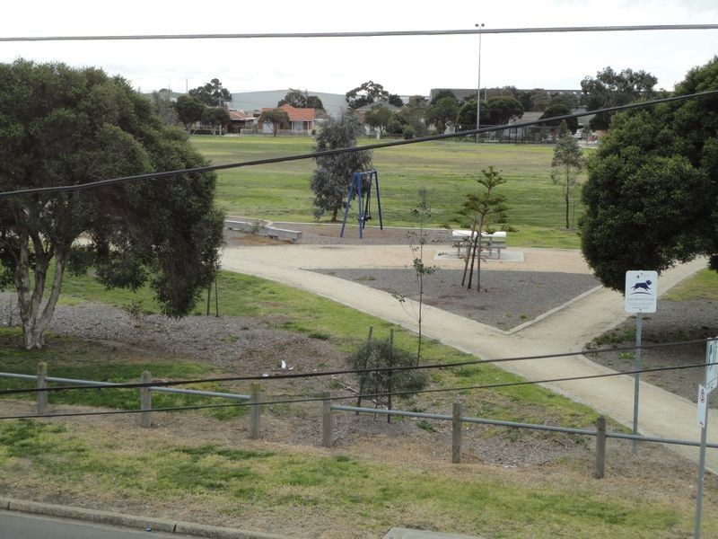 1 Spurling Street, Maidstone VIC 3012