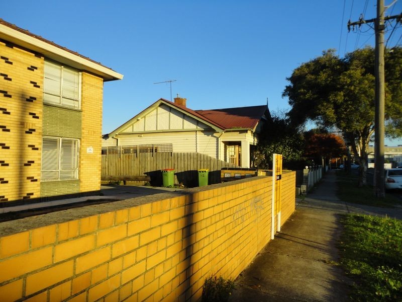 1/149 Summerhill Road, Footscray VIC 3011