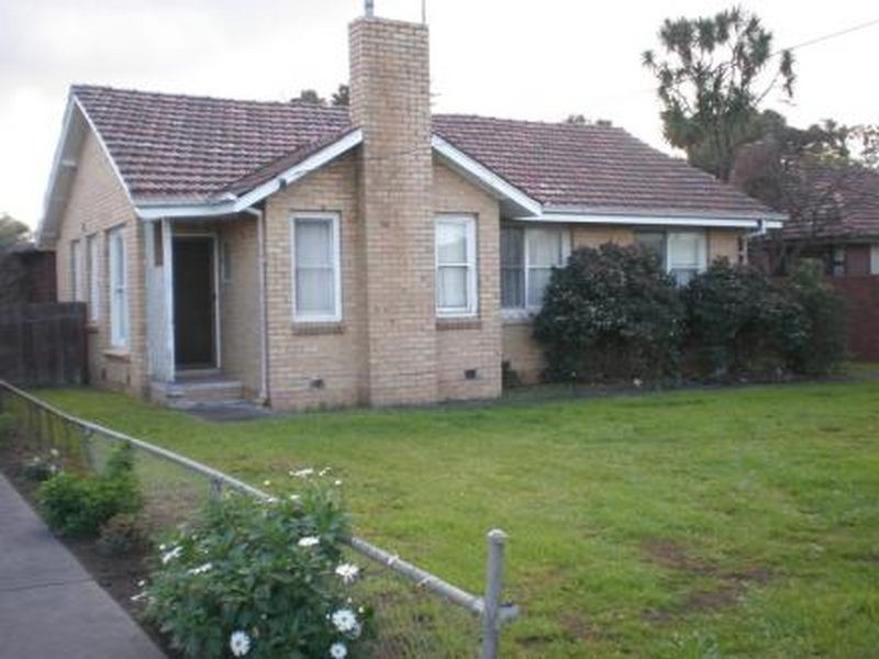 180 Ballarat Road, Maidstone VIC 3012