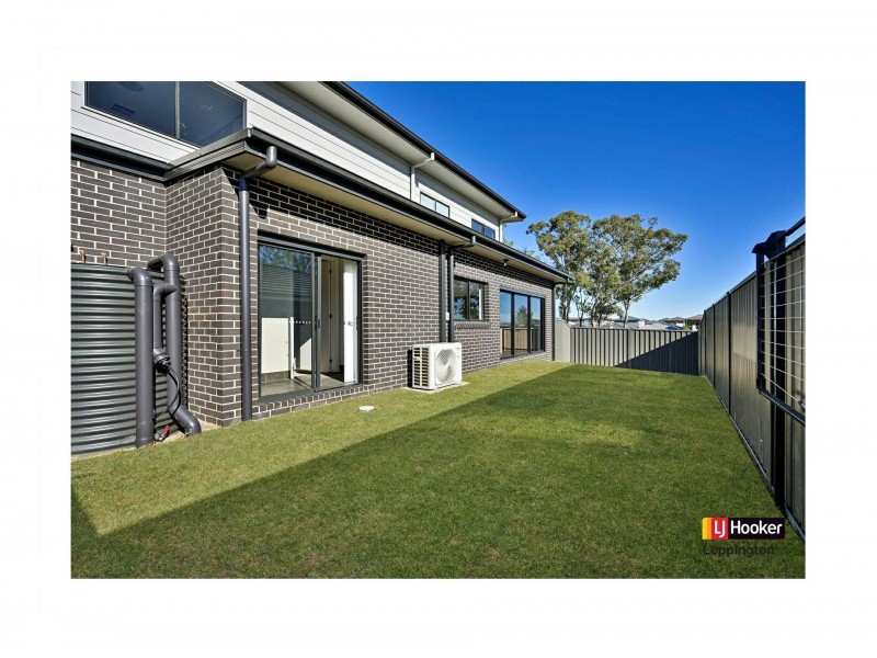 12 Narrabeen Street, Gregory Hills NSW 2557