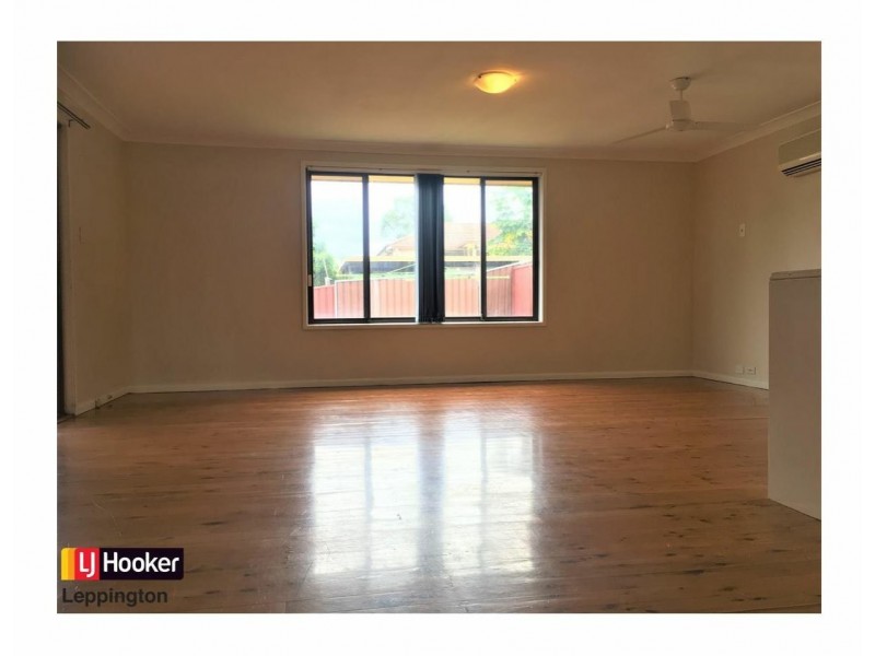 4 Peridot Close, Eagle Vale NSW 2558