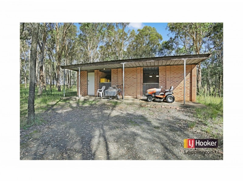 24 Mark Road, Rossmore NSW 2557