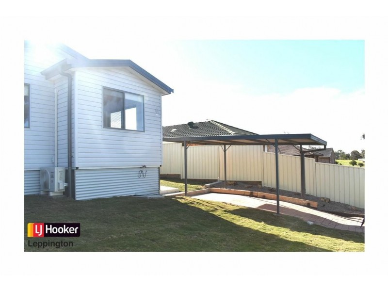 6a Ohio Place, Kearns NSW 2558