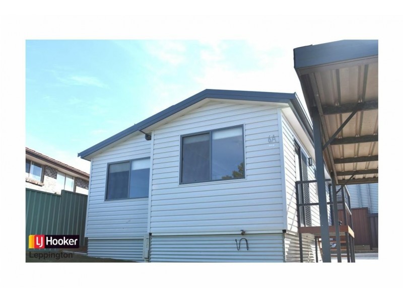 6a Ohio Place, Kearns NSW 2558