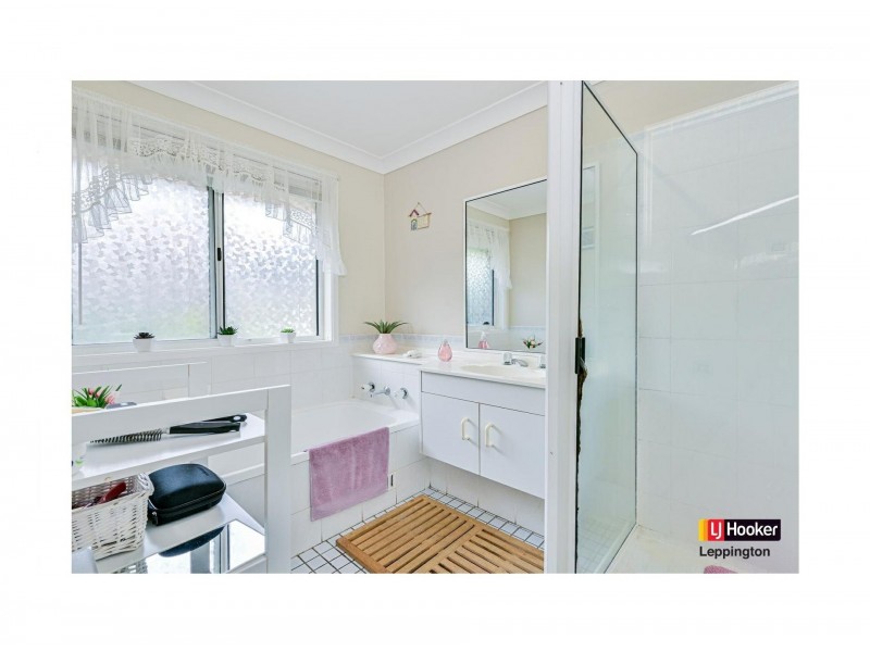 103 Paddy Miller Avenue, Currans Hill NSW 2567