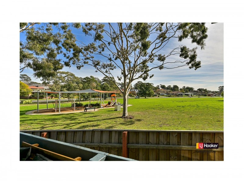 27 Manooka Crescent, Bradbury NSW 2560