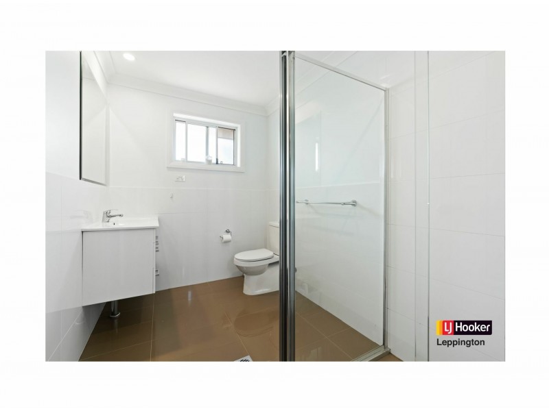 25 Galileo Street, Gregory Hills NSW 2557