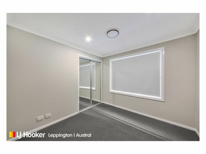 19 McNeill Circuit, Oran Park NSW 2570
