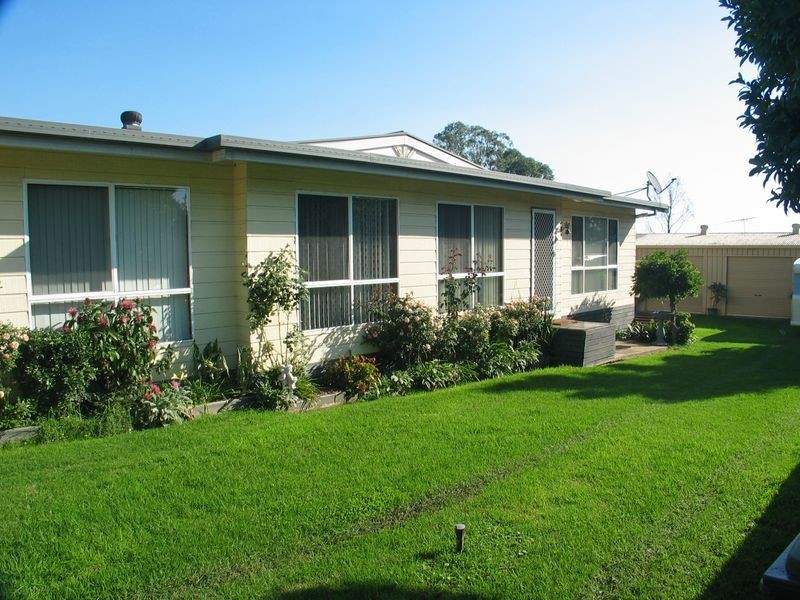 Menangle Park NSW 2563