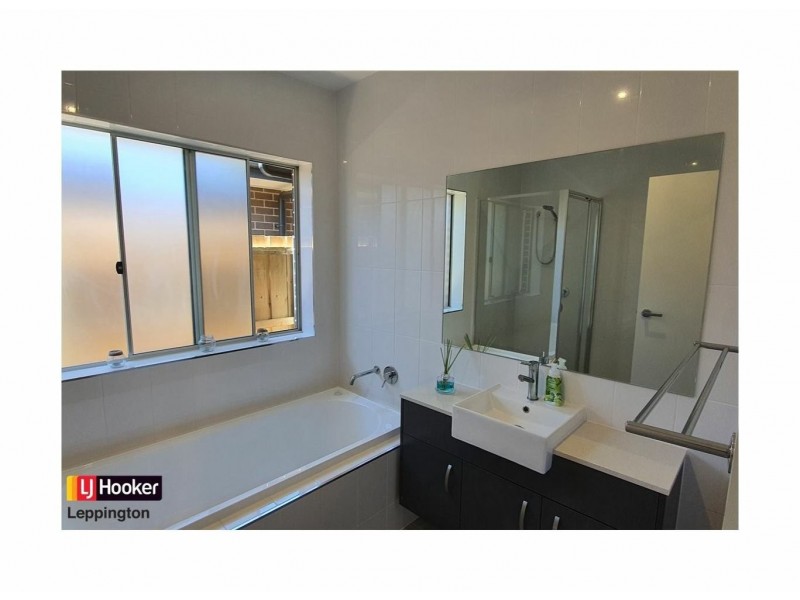 48 Air League Avenue, Leppington NSW 2179
