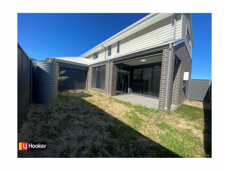 17 Plumegrass Avenue, Denham Court NSW 2565