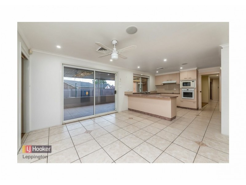 10 Julia Close, West Hoxton NSW 2171