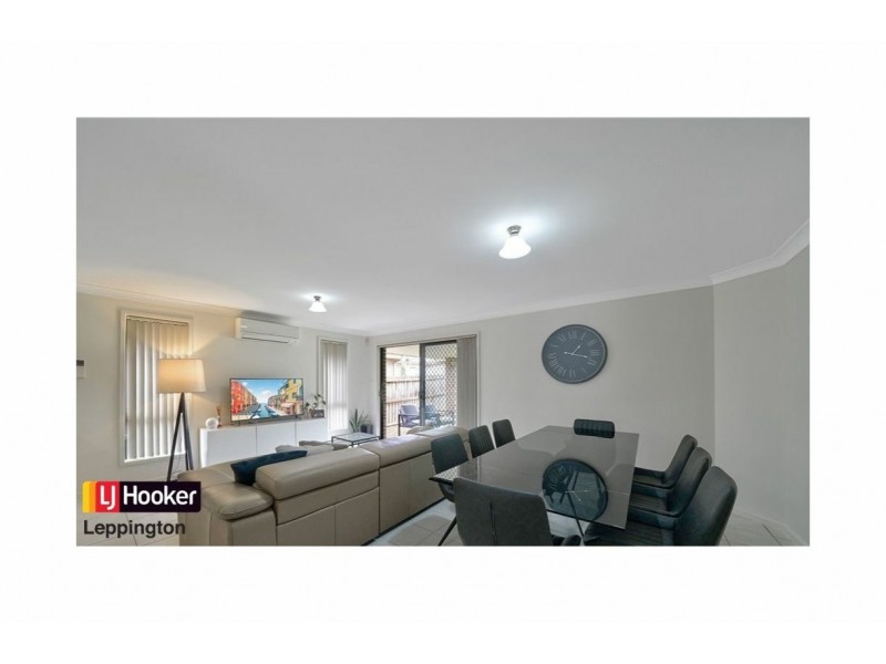 64 Hampshire Boulevard, Spring Farm NSW 2570