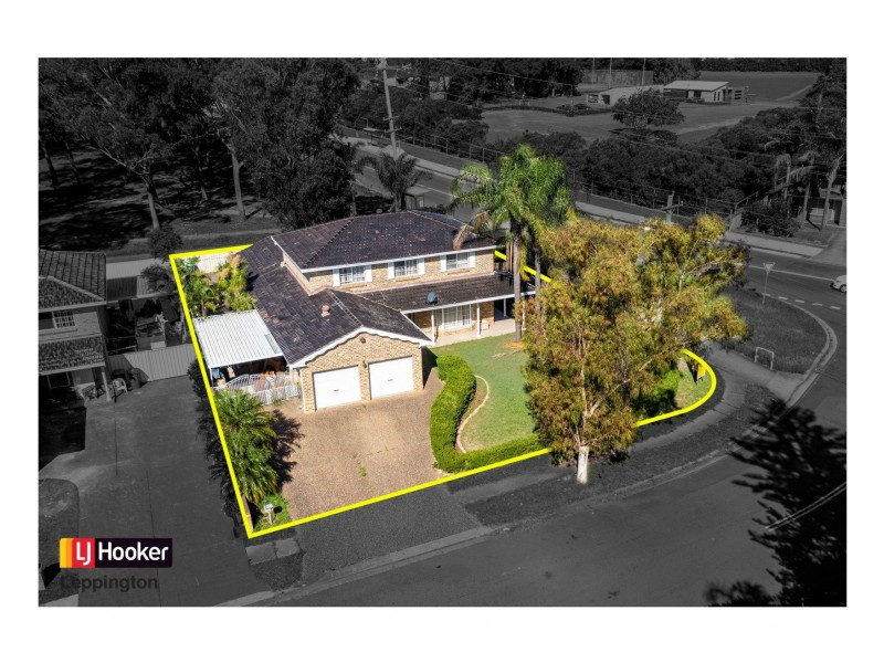 100 Jacaranda Crescent, Casula NSW 2170