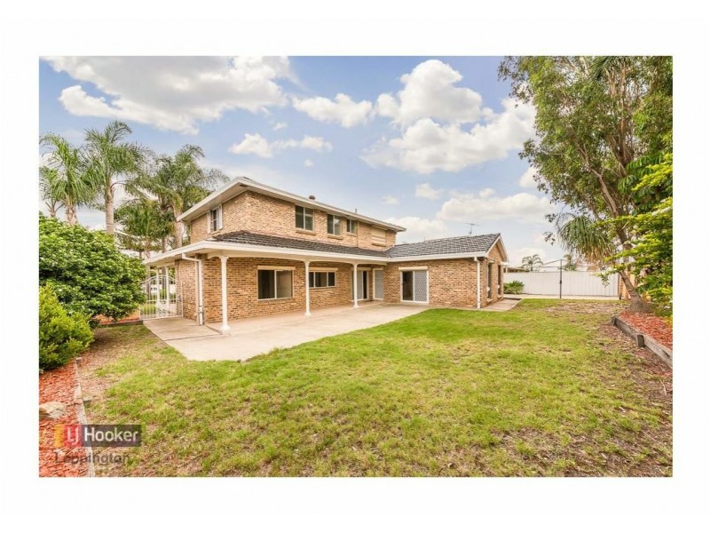 100 Jacaranda Crescent, Casula NSW 2170