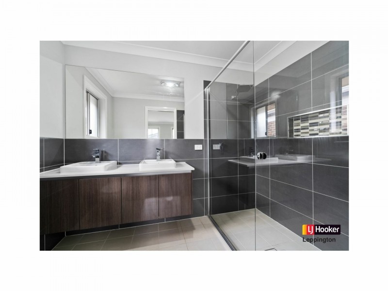 18 Offtake Street, Leppington NSW 2179