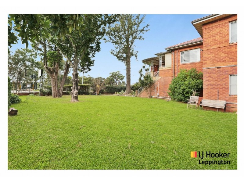 2 Gill Avenue, Liverpool NSW 2170