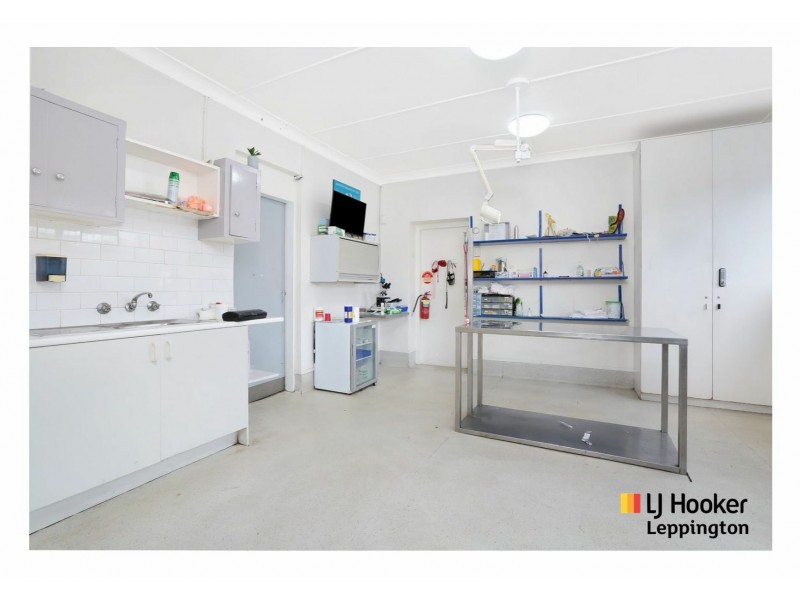 2 Gill Avenue, Liverpool NSW 2170