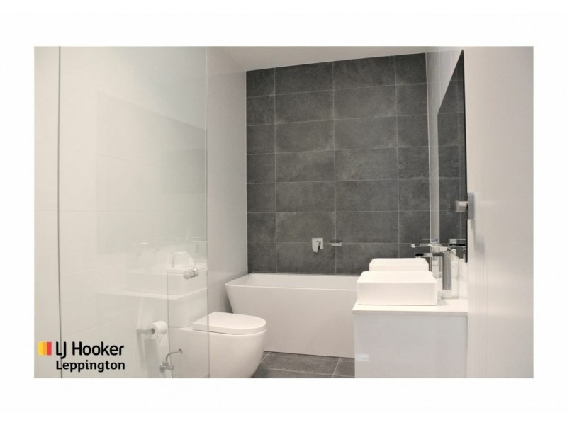 7 Storksbill Avenue, Denham Court NSW 2565