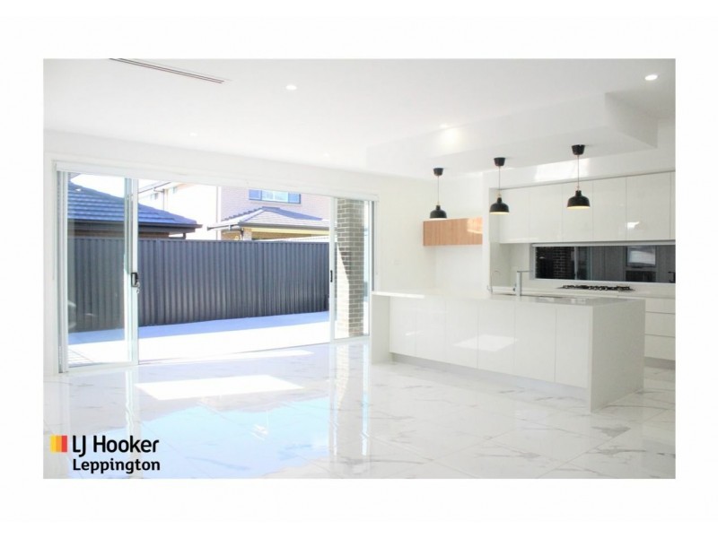 7 Storksbill Avenue, Denham Court NSW 2565