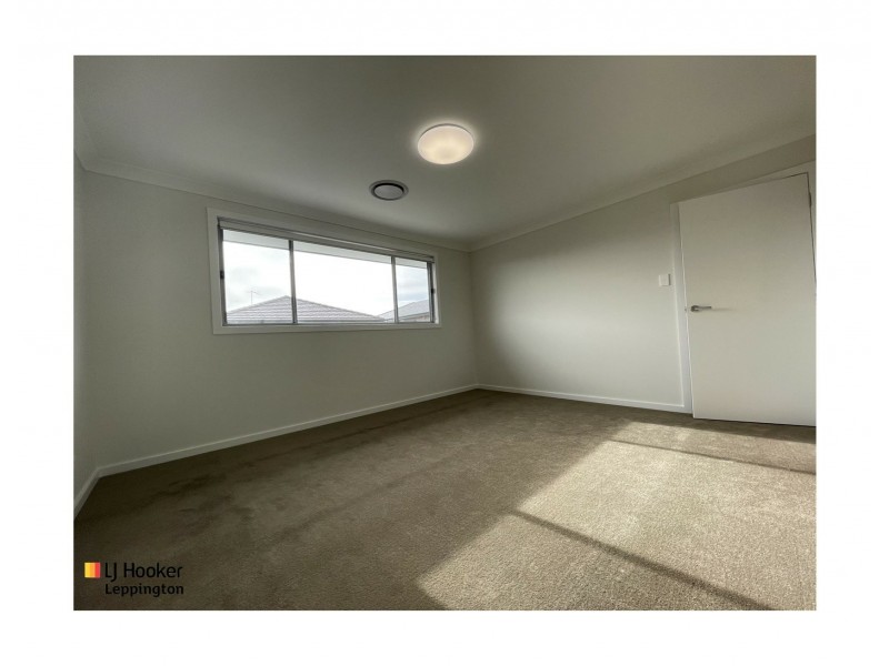 26 Messenger Road, Leppington NSW 2179