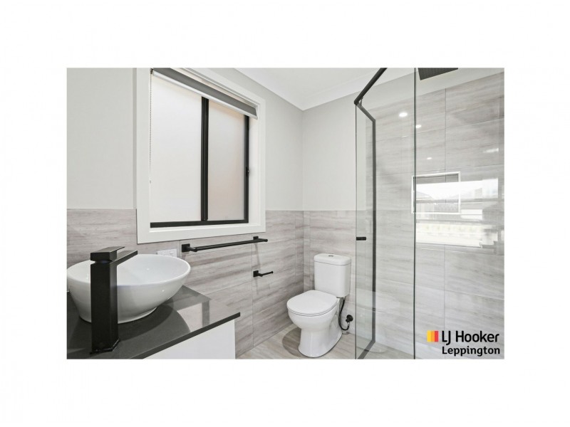 15 Frederick Street, Gregory Hills NSW 2557