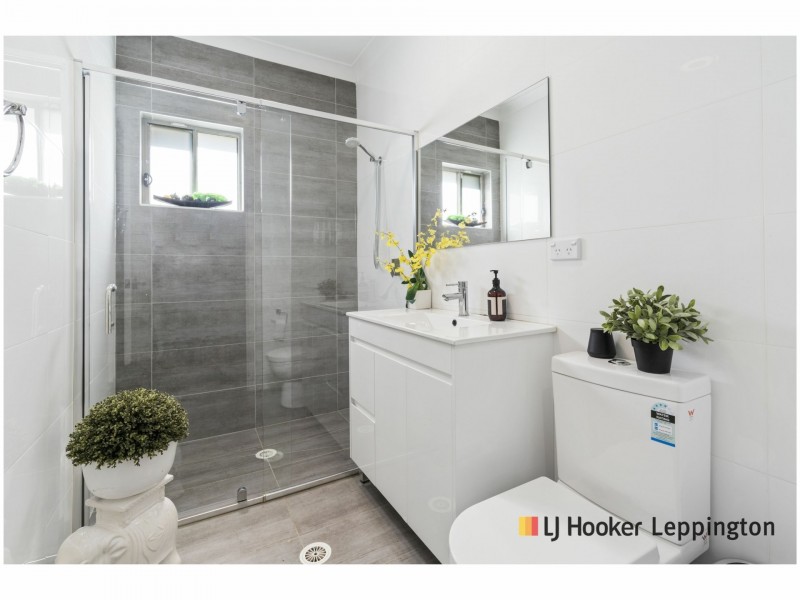 34a & 34b Kinloch Street, Gledswood Hills NSW 2557