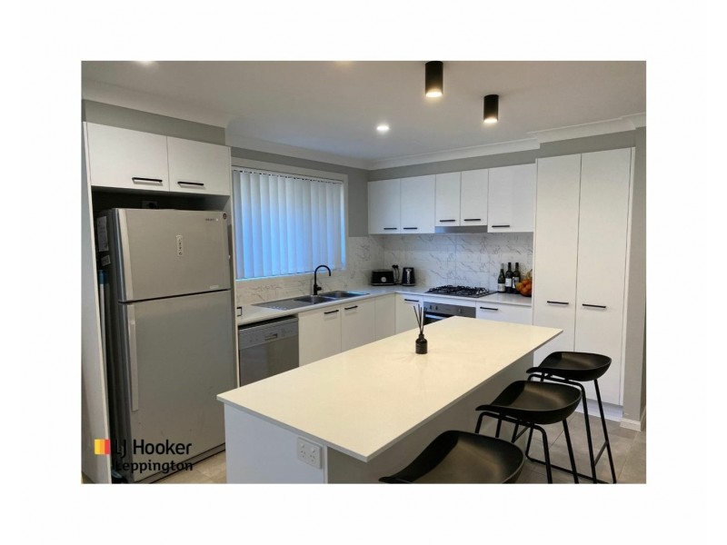 32 Optimism Street, Leppington NSW 2179