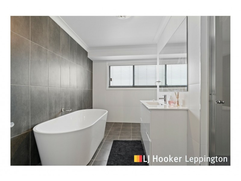 19 Yallambi Street, Picton NSW 2571