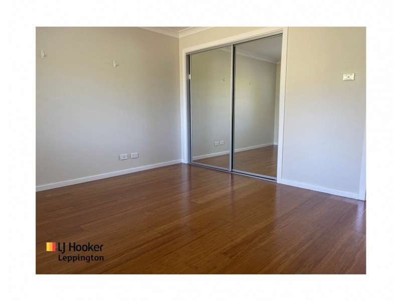 6/44 Gumdale Street, St Johns Park NSW 2176