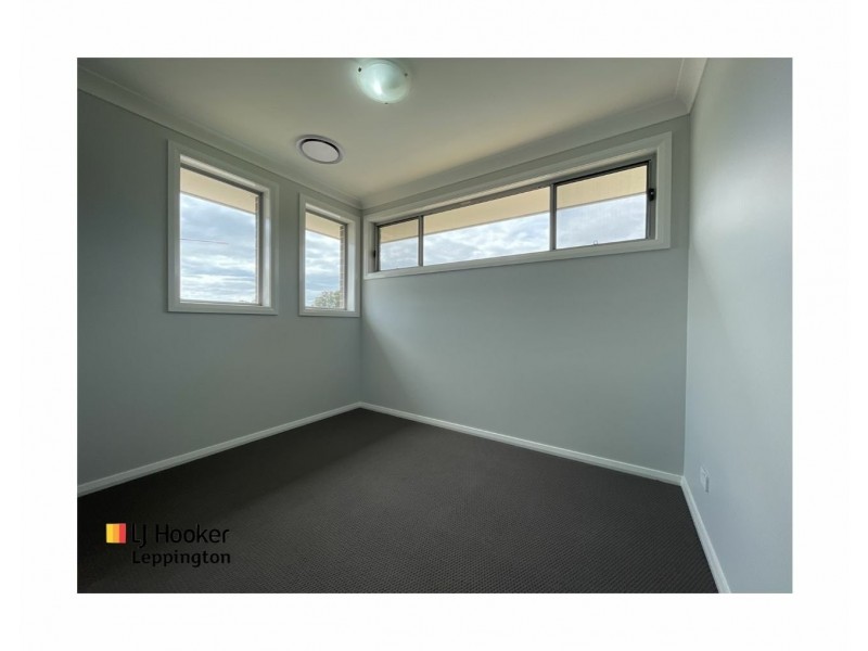 74 Springs Road, Spring Farm NSW 2570