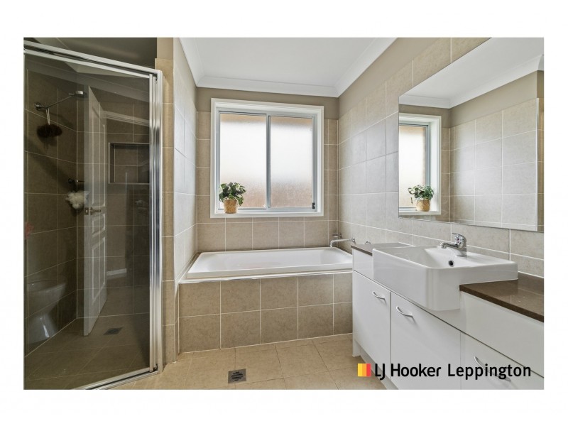 34 Tarrawarra Avenue, Gledswood Hills NSW 2557