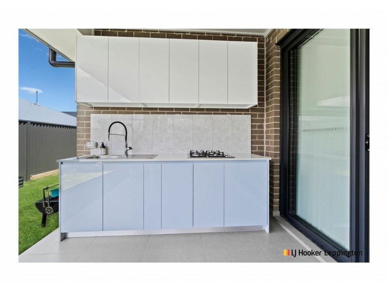 9 Bresman Street, Leppington NSW 2179