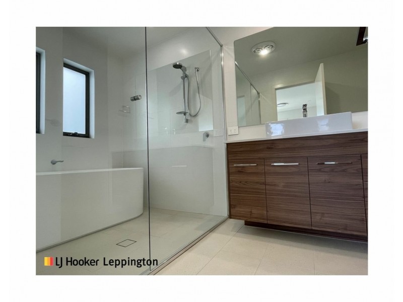 6 Lambert Street, Gledswood Hills NSW 2557