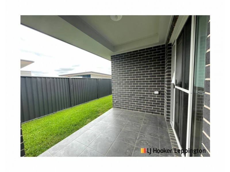 11 Kontista Street, Leppington NSW 2179
