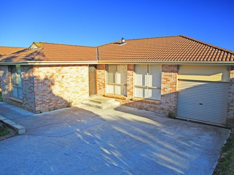 13 Columbia Street, Kearns NSW 2558