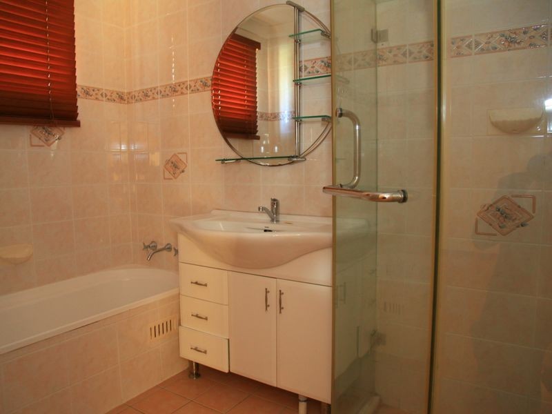 13 Columbia Street, Kearns NSW 2558