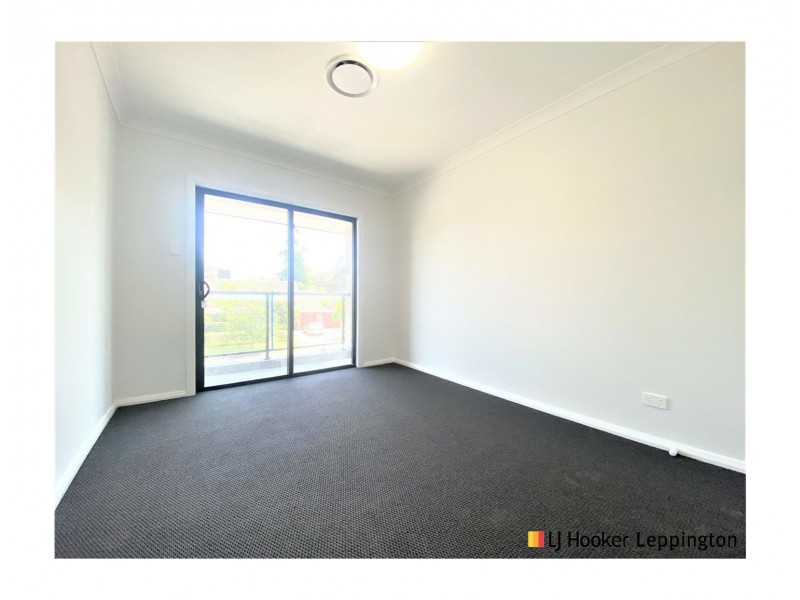 14 Ascot Drive, Chipping Norton NSW 2170