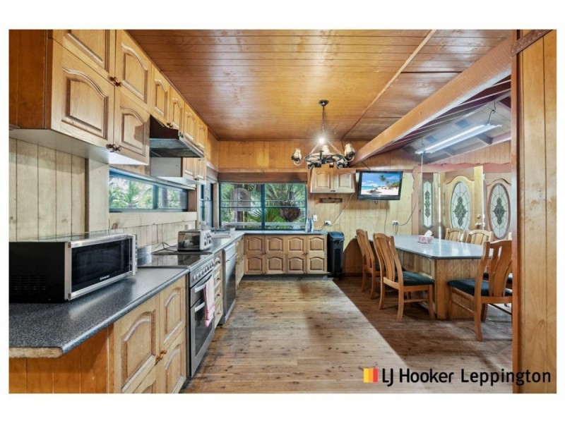 190 Fourth Avenue, Austral NSW 2179