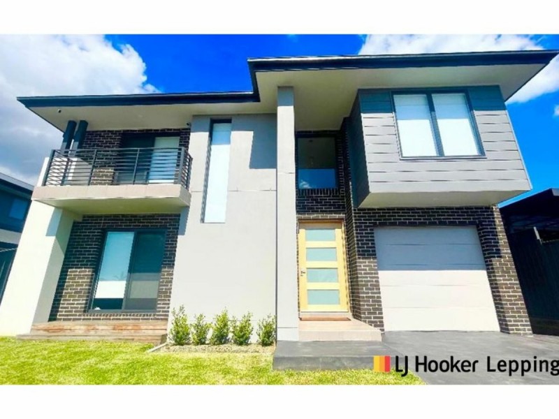 19B McKenzie Boulevard, Gregory Hills NSW 2557