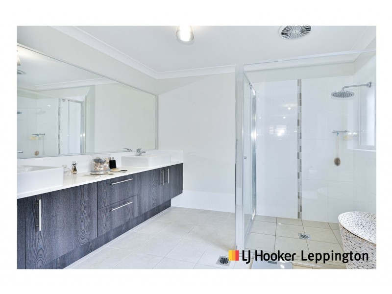 14 Venturer Parade, Leppington NSW 2179