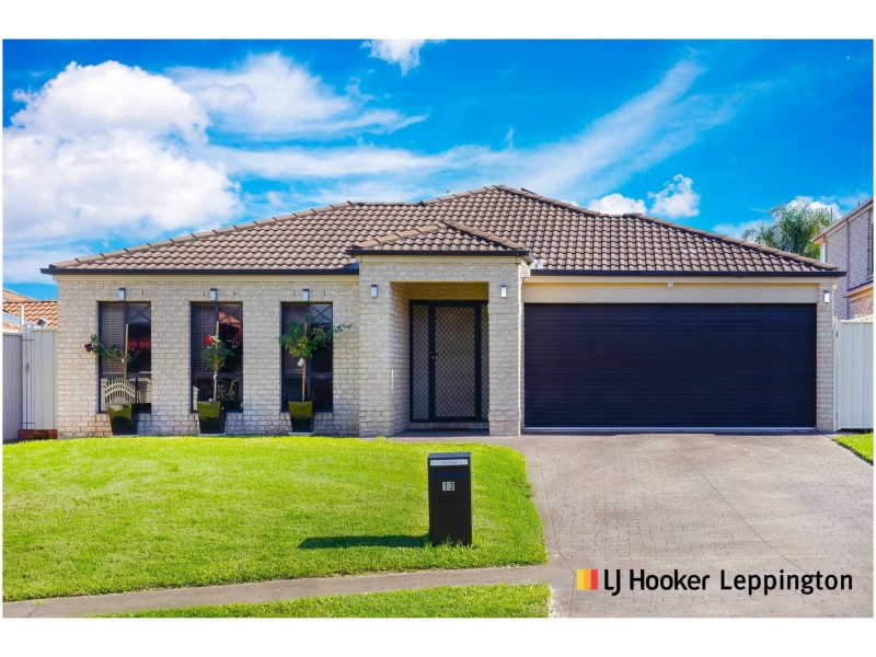 13 Boltons Street, Horningsea Park NSW 2171