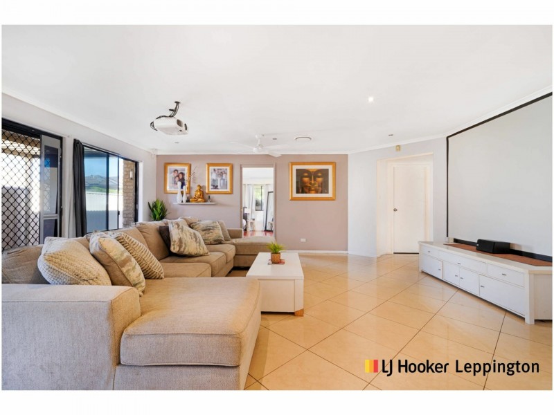 13 Boltons Street, Horningsea Park NSW 2171