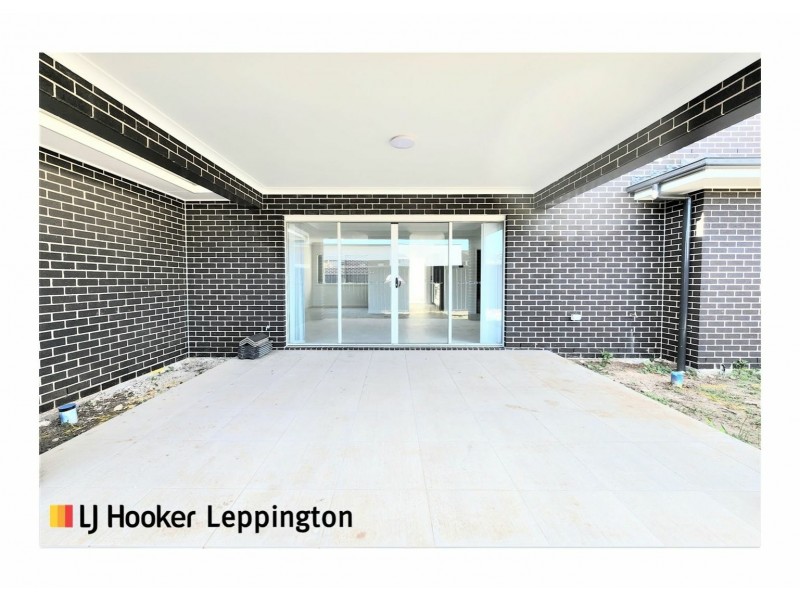 241 Seventh Avenue, Austral NSW 2179