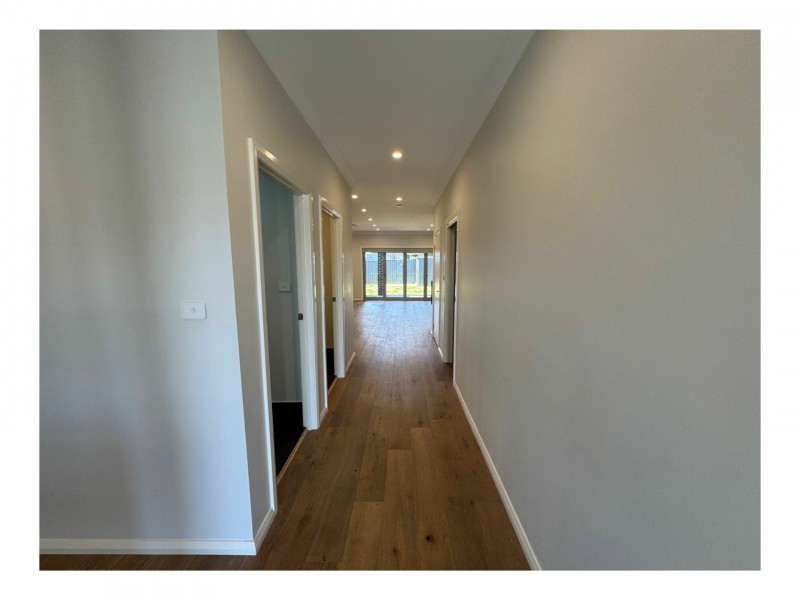 16b Harvey Street, Oran Park NSW 2570